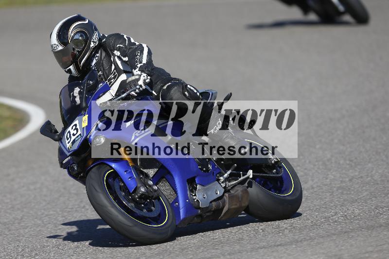 /45 15.09.2026  Trackday Domi Aegerter Trackday ADR/Gruppe gelb/93